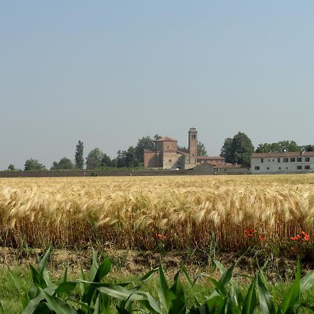 Agriturismo Santa Maria Bressanoro Castelleone ภายนอก รูปภาพ