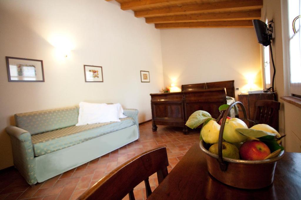 Agriturismo Santa Maria Bressanoro Castelleone ห้อง รูปภาพ